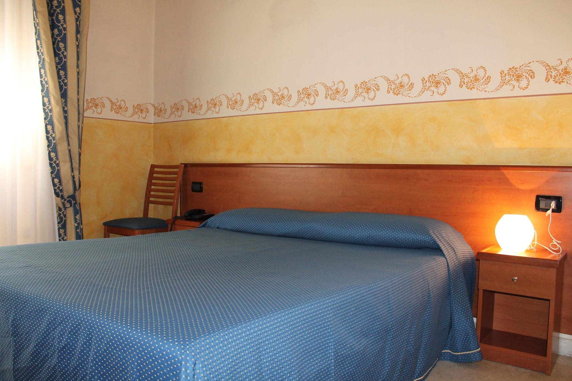Hotel Lungomare Реджо ди Калабрия Екстериор снимка